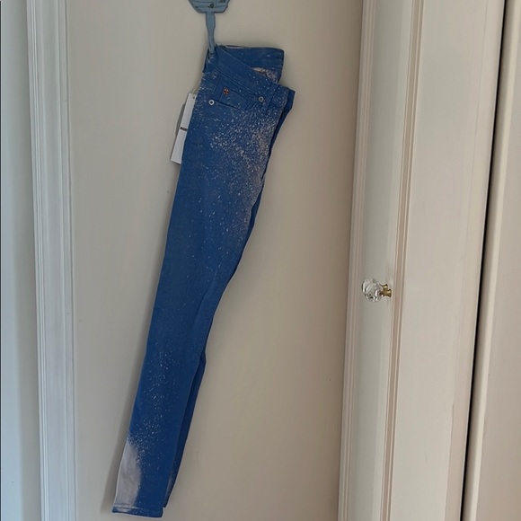 Hudson Jeans - Picture 4 of 7